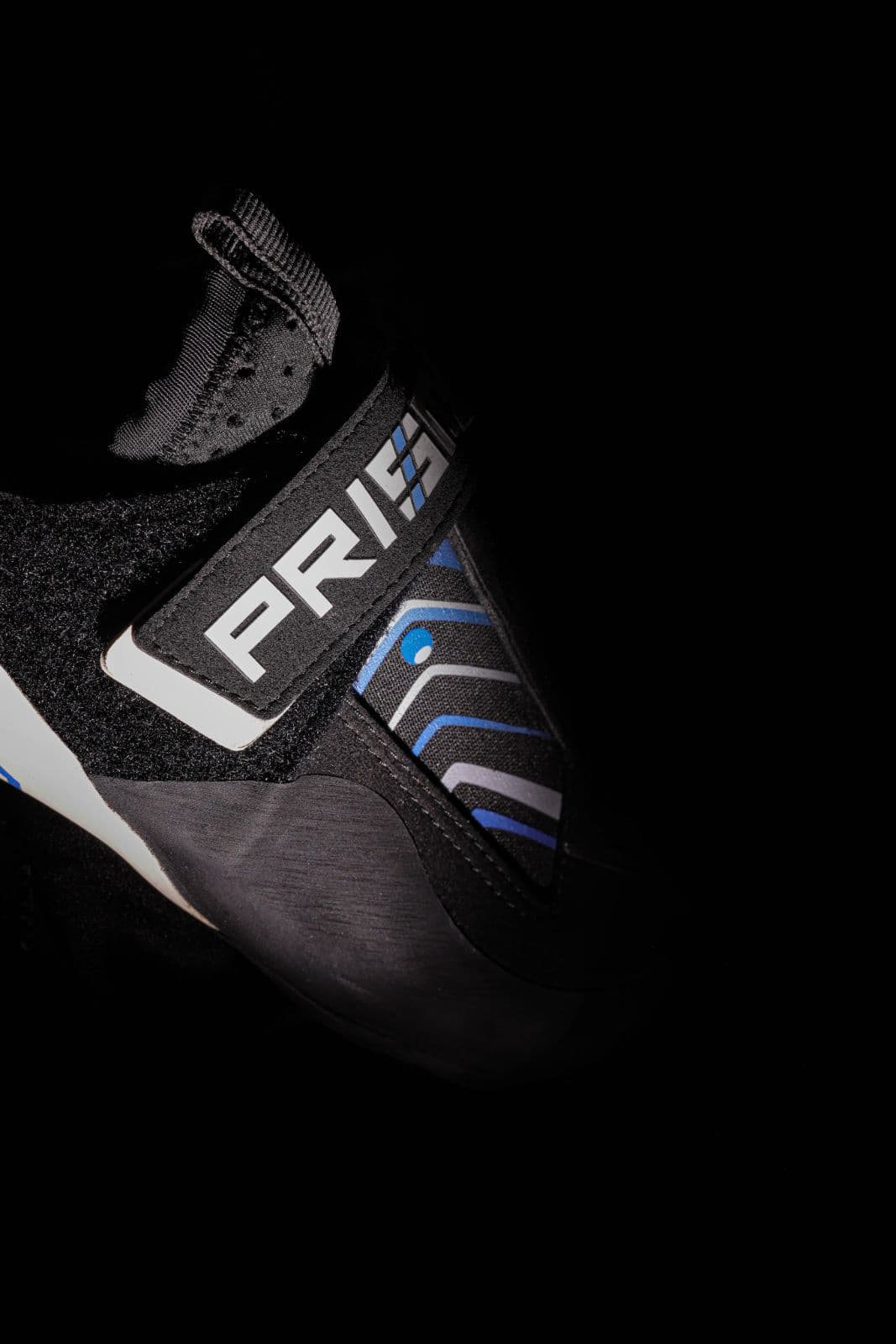PRISMA velcro and instep detail